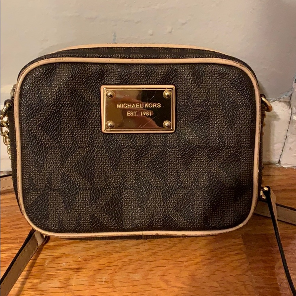 Michael Kors Crossbody
